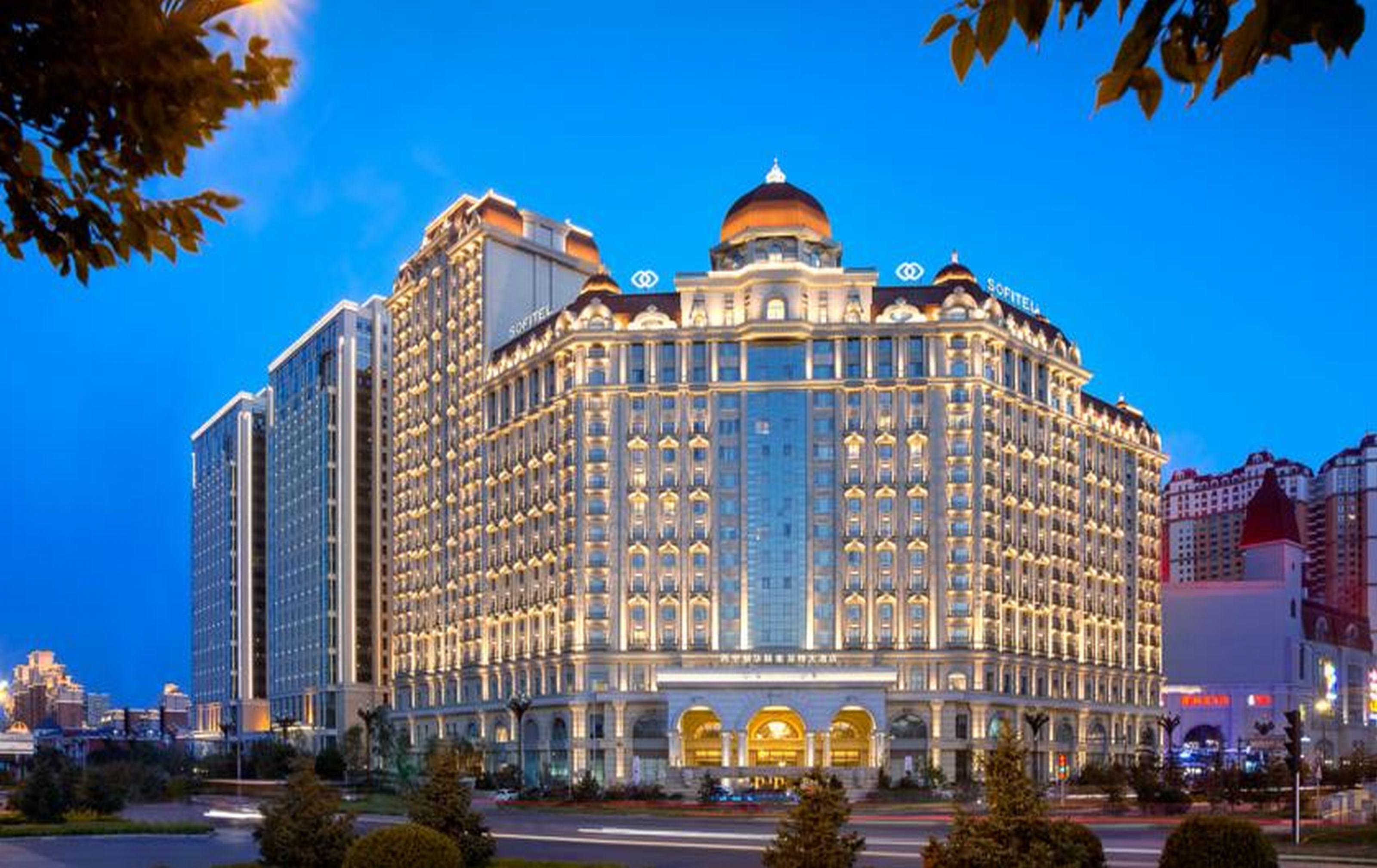 Sofitel Xining Hotel Exterior photo