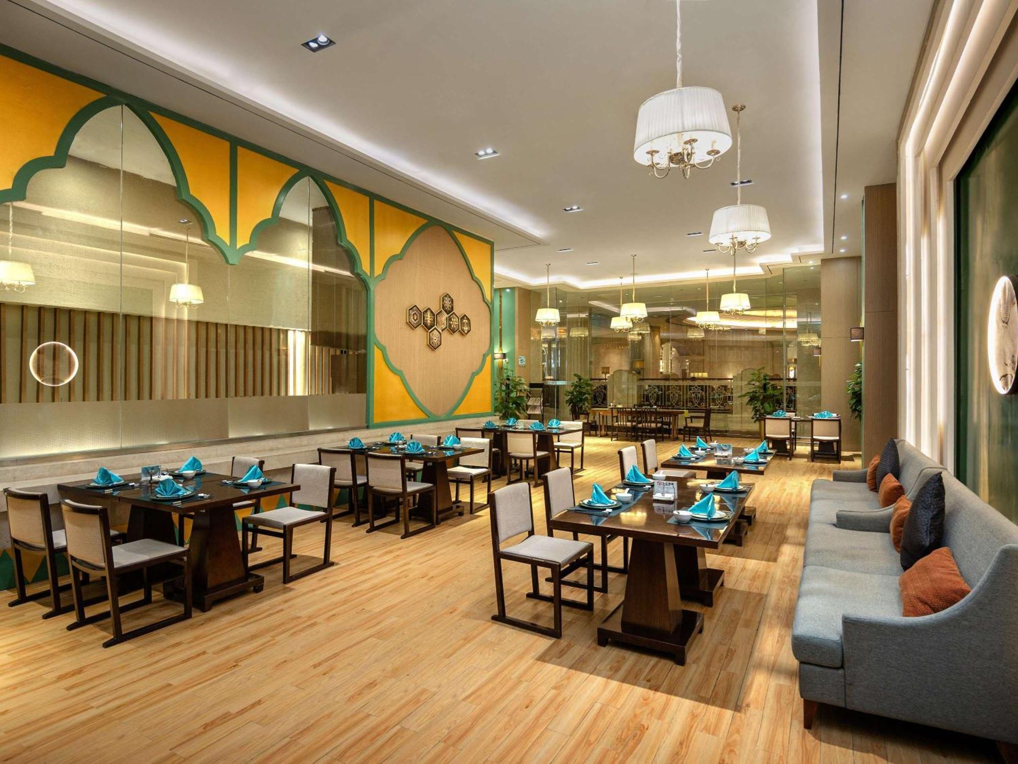 Sofitel Xining Hotel Exterior photo